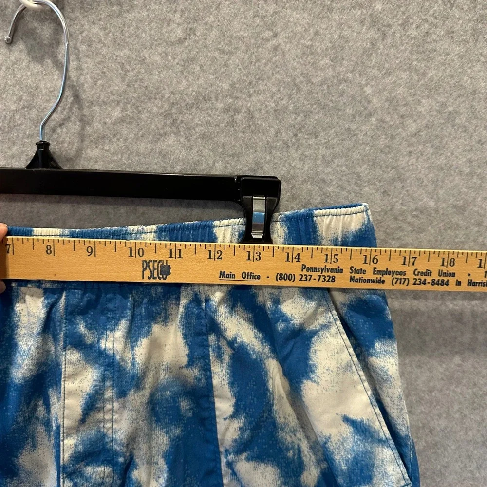 The North Face Mens Class V Pull-On Shorts Blue White Tie Dye Cloud Print Size M